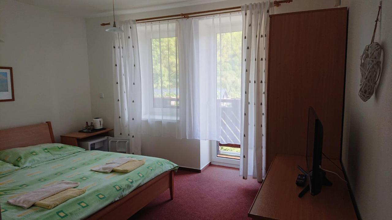 Penzion pod Vlkolíncom Ruzomberok Exteriér fotografie