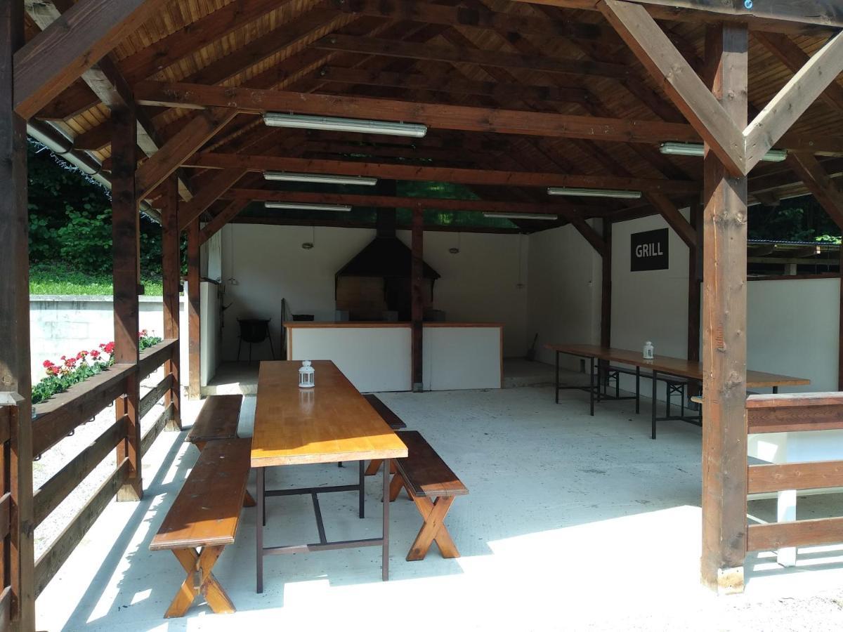Penzion pod Vlkolíncom Ruzomberok Exteriér fotografie
