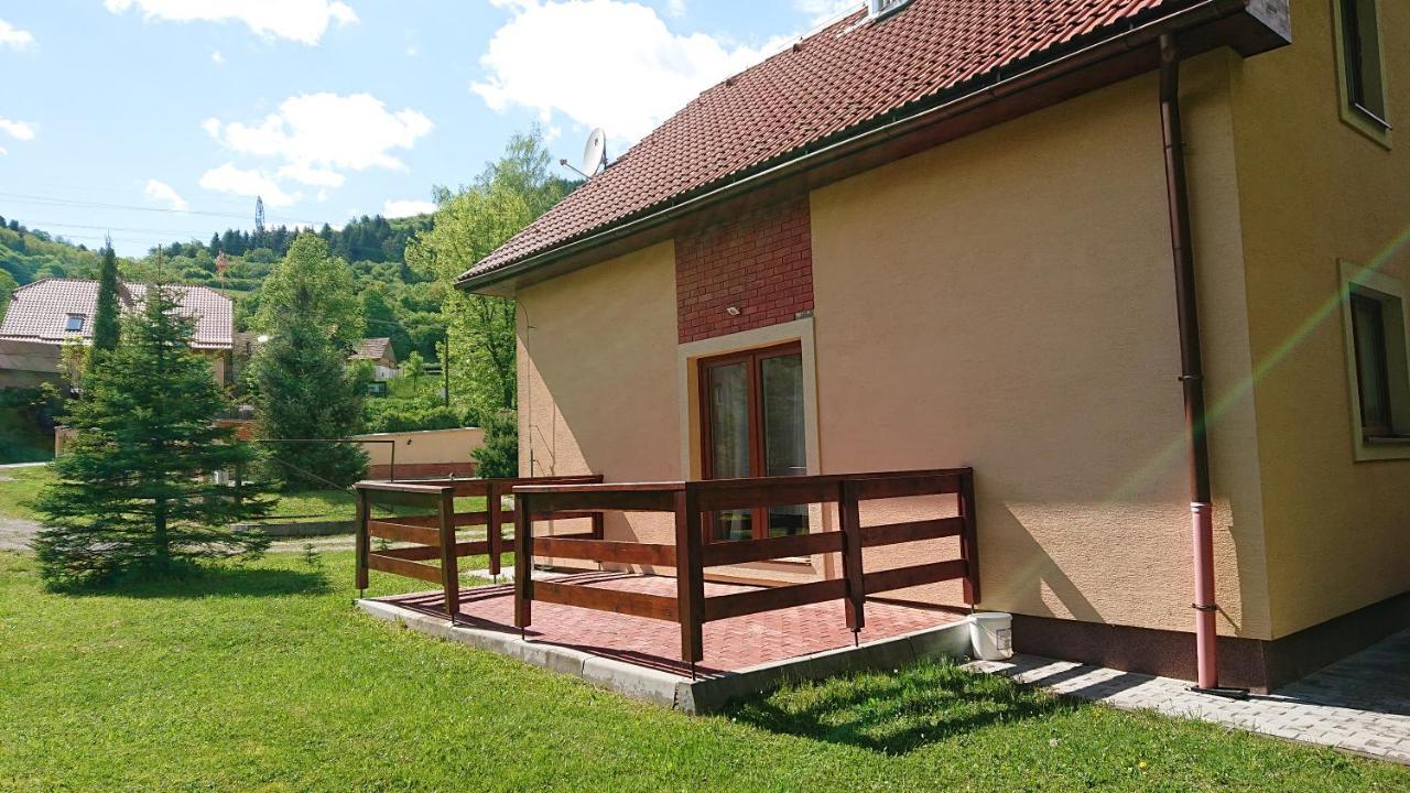 Penzion pod Vlkolíncom Ruzomberok Exteriér fotografie